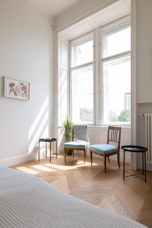 Stunning Apartment In City Center Wien Exterior foto