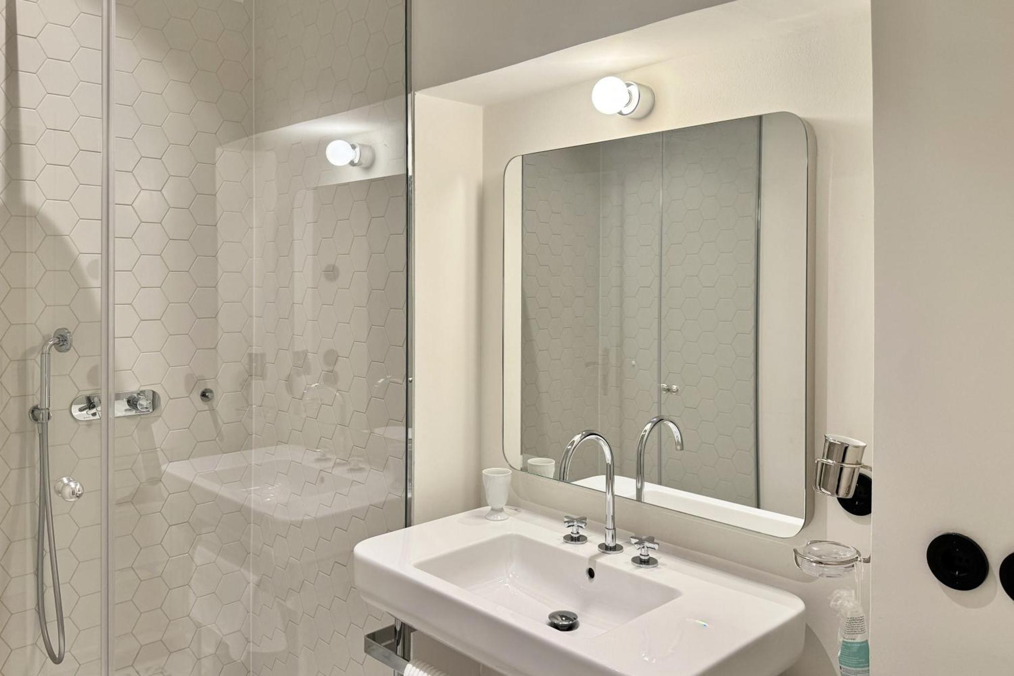 Stunning Apartment In City Center Wien Exterior foto